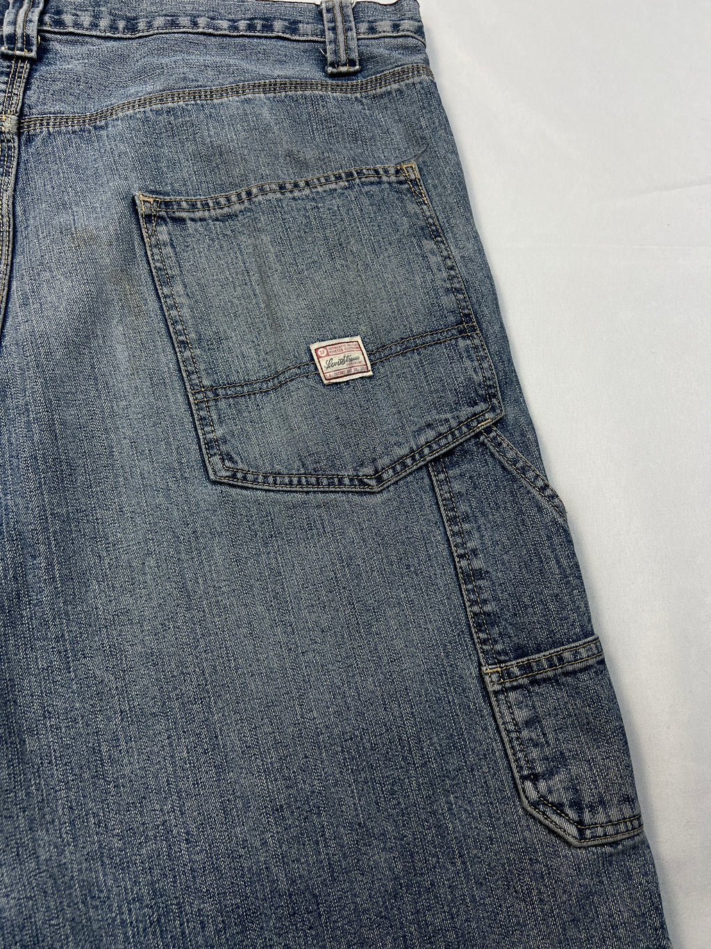 Levi's Carpenter Jorts