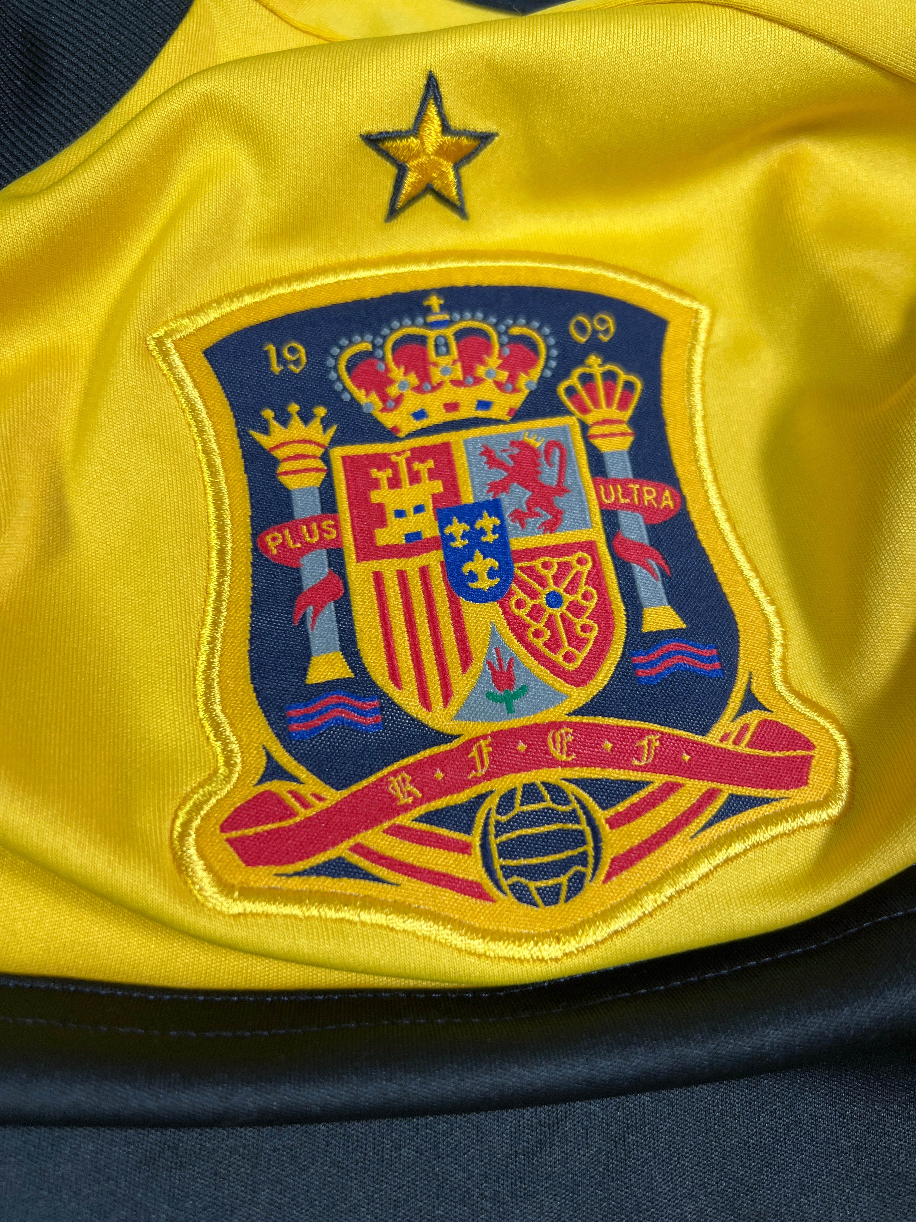 Adidas Spain Goalkeeper 2012 Jersey