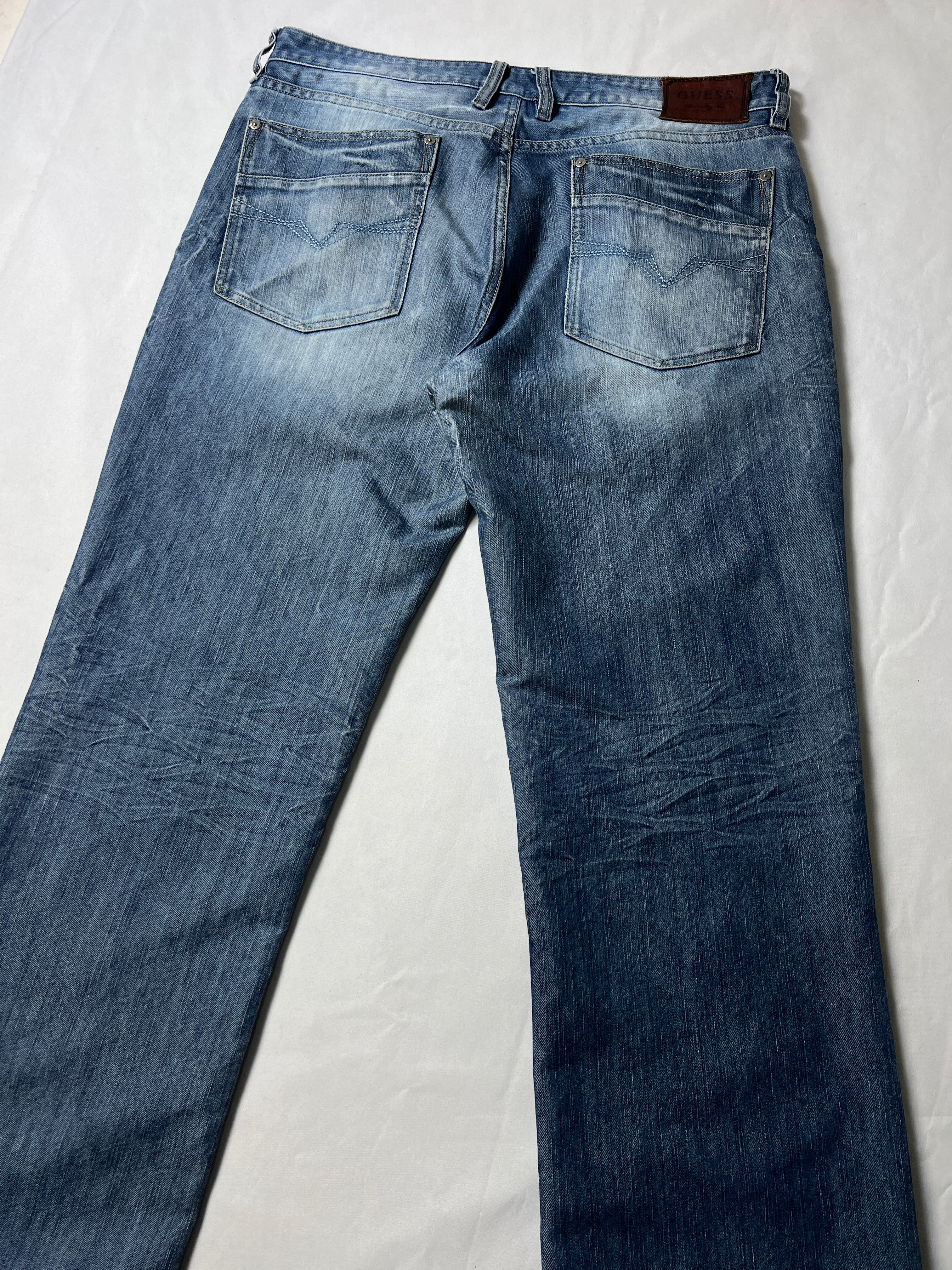 Guess Desmond Relaxed Straight Jeans