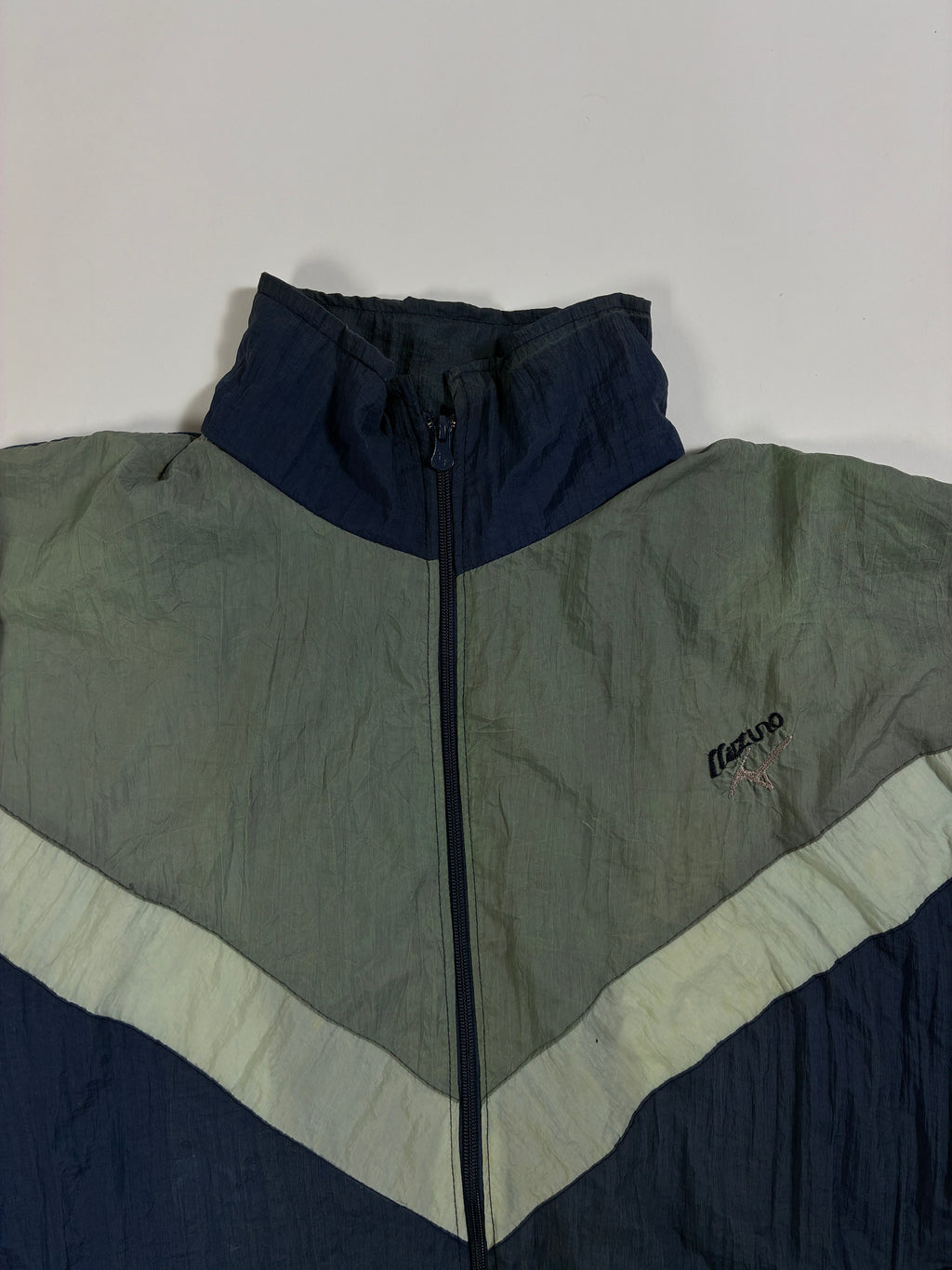 Mizuno Windbreaker