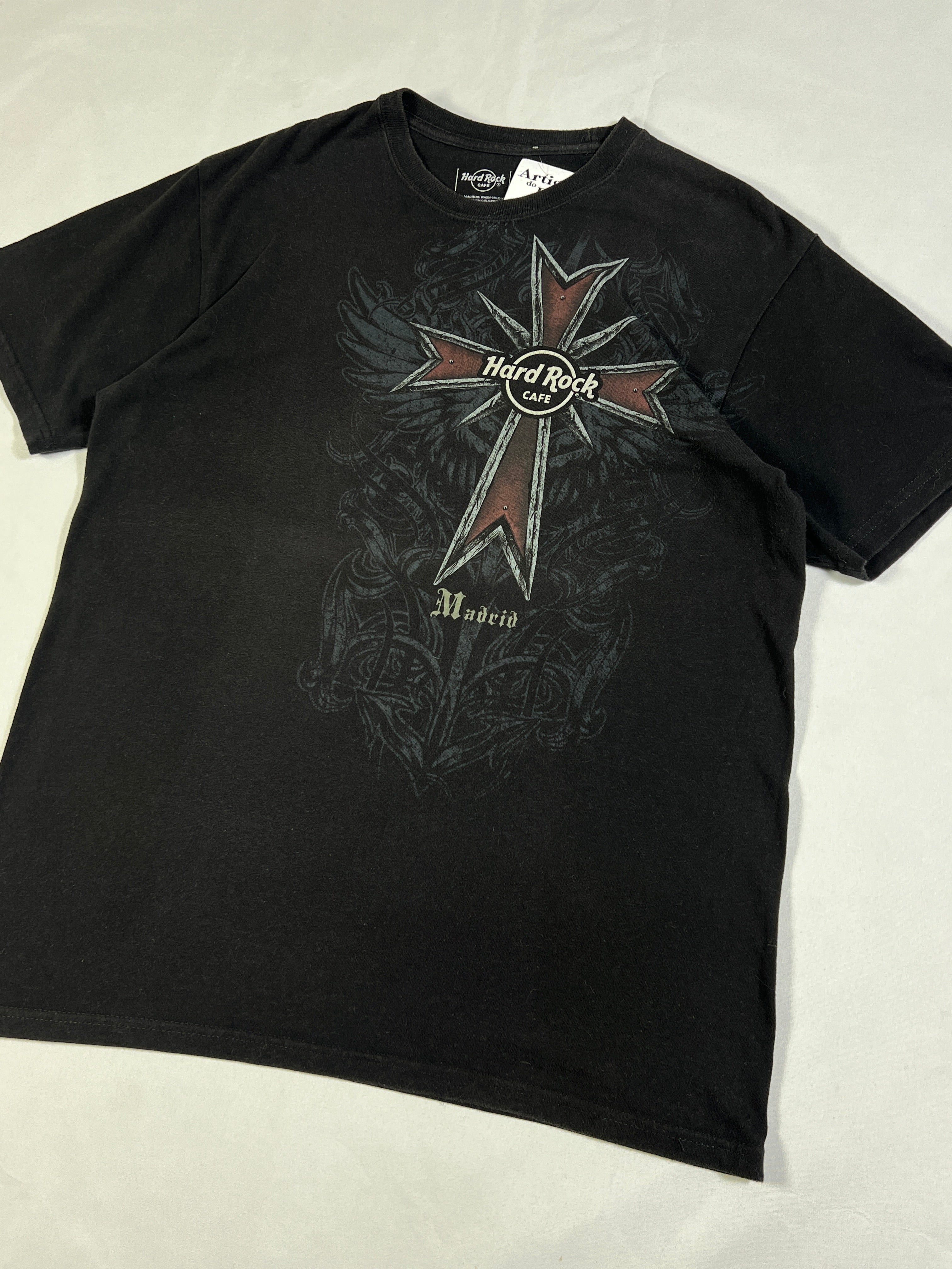 Hard Rock Cafe Madrid Souvenir T-Shirt