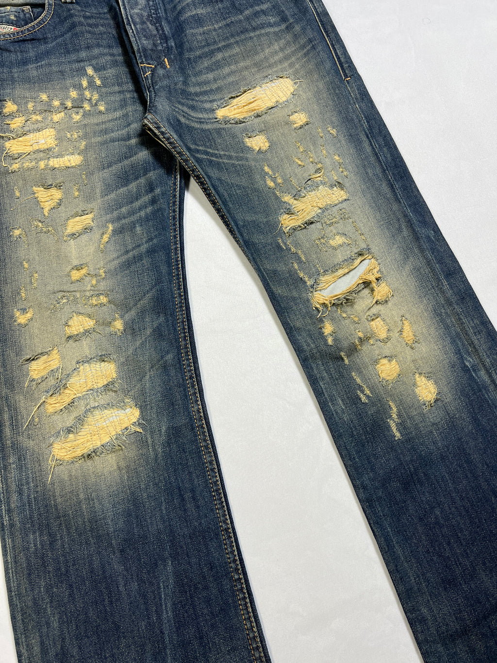 Diesel Safado Destroyed Jeans