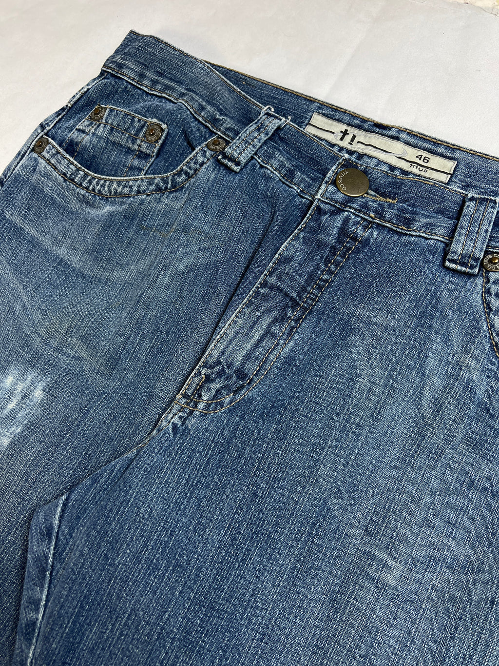 Titus Loose Fit Jeans