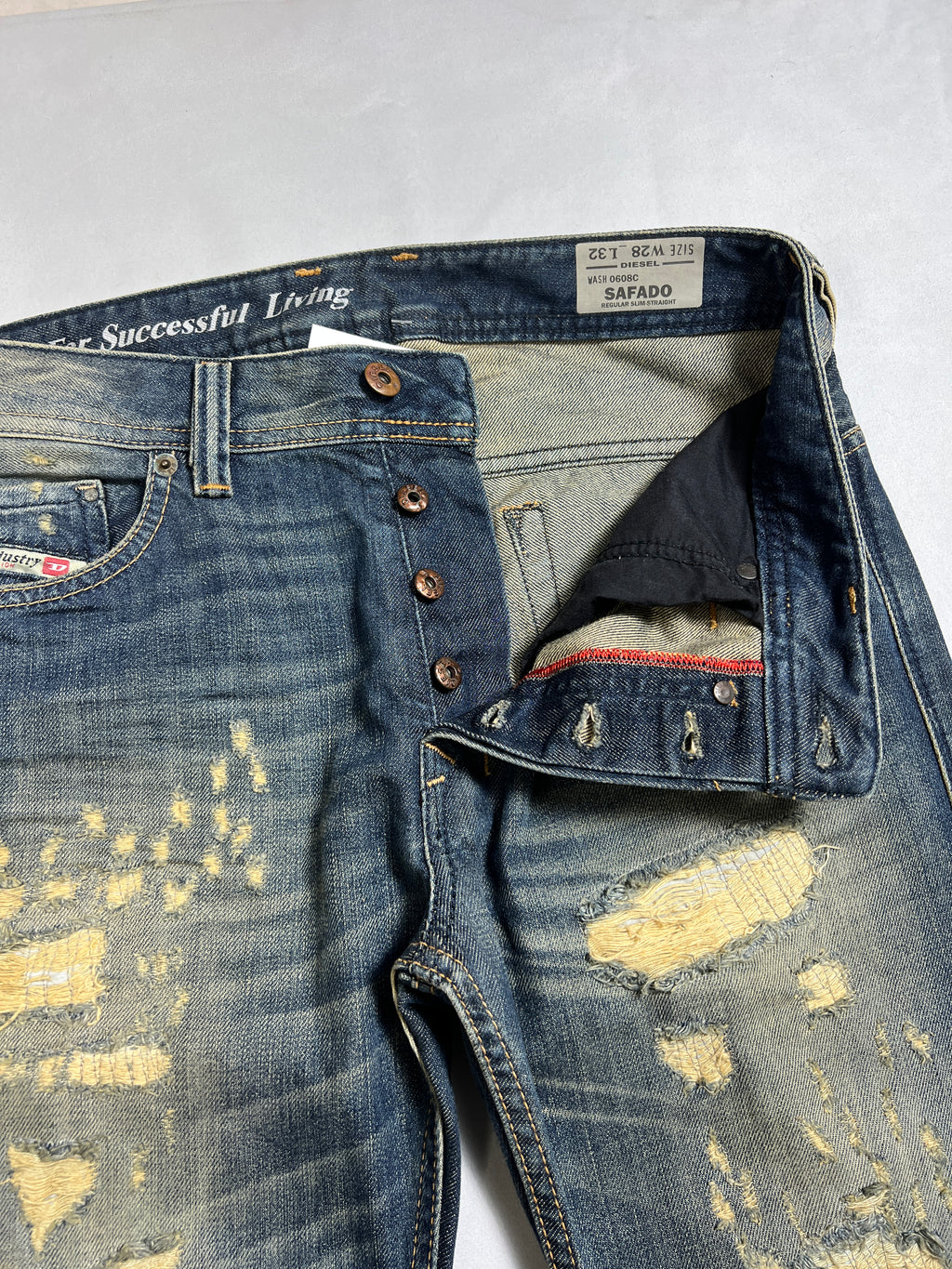 Diesel Safado Destroyed Jeans