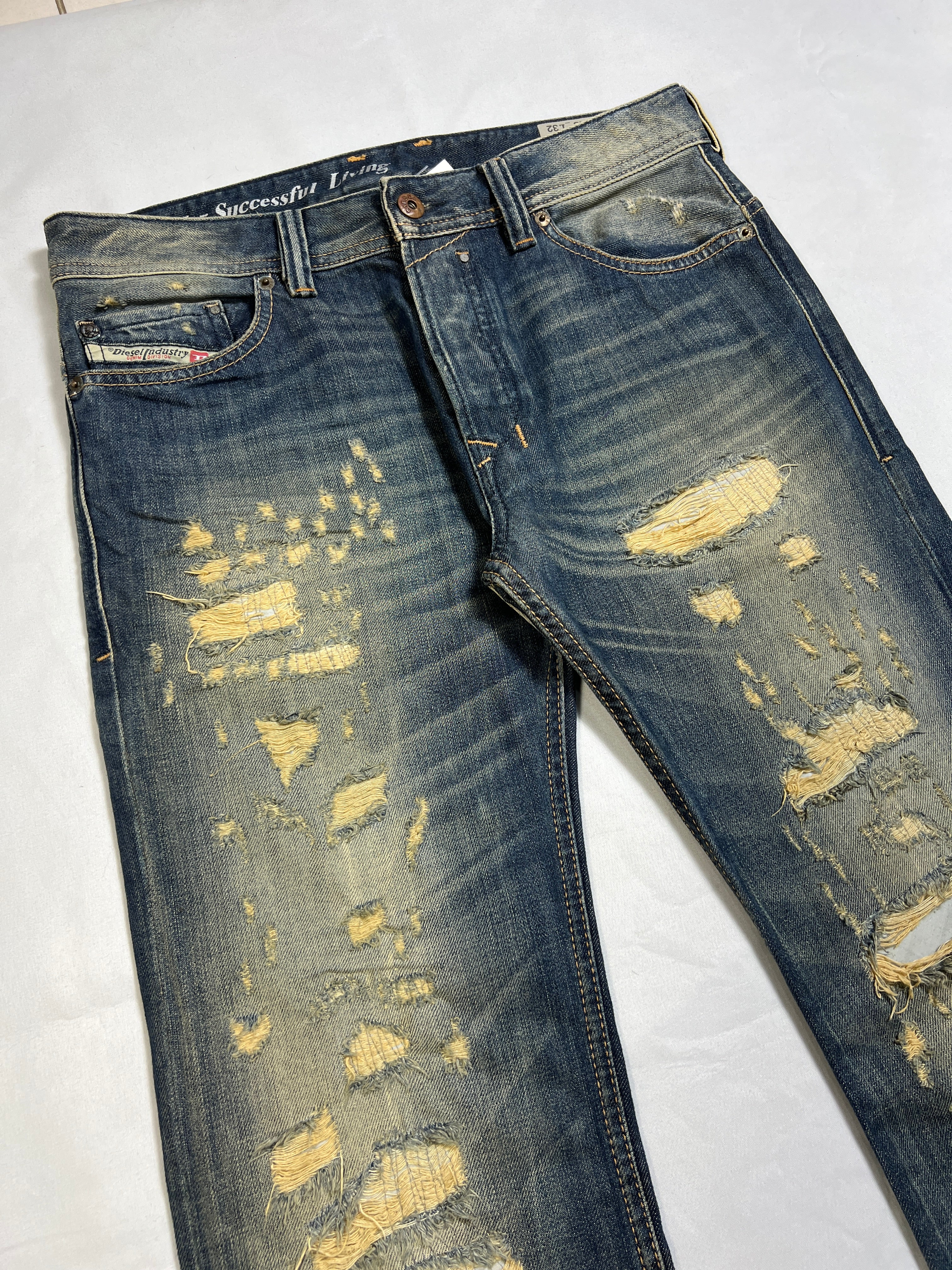 Diesel Safado Destroyed Jeans