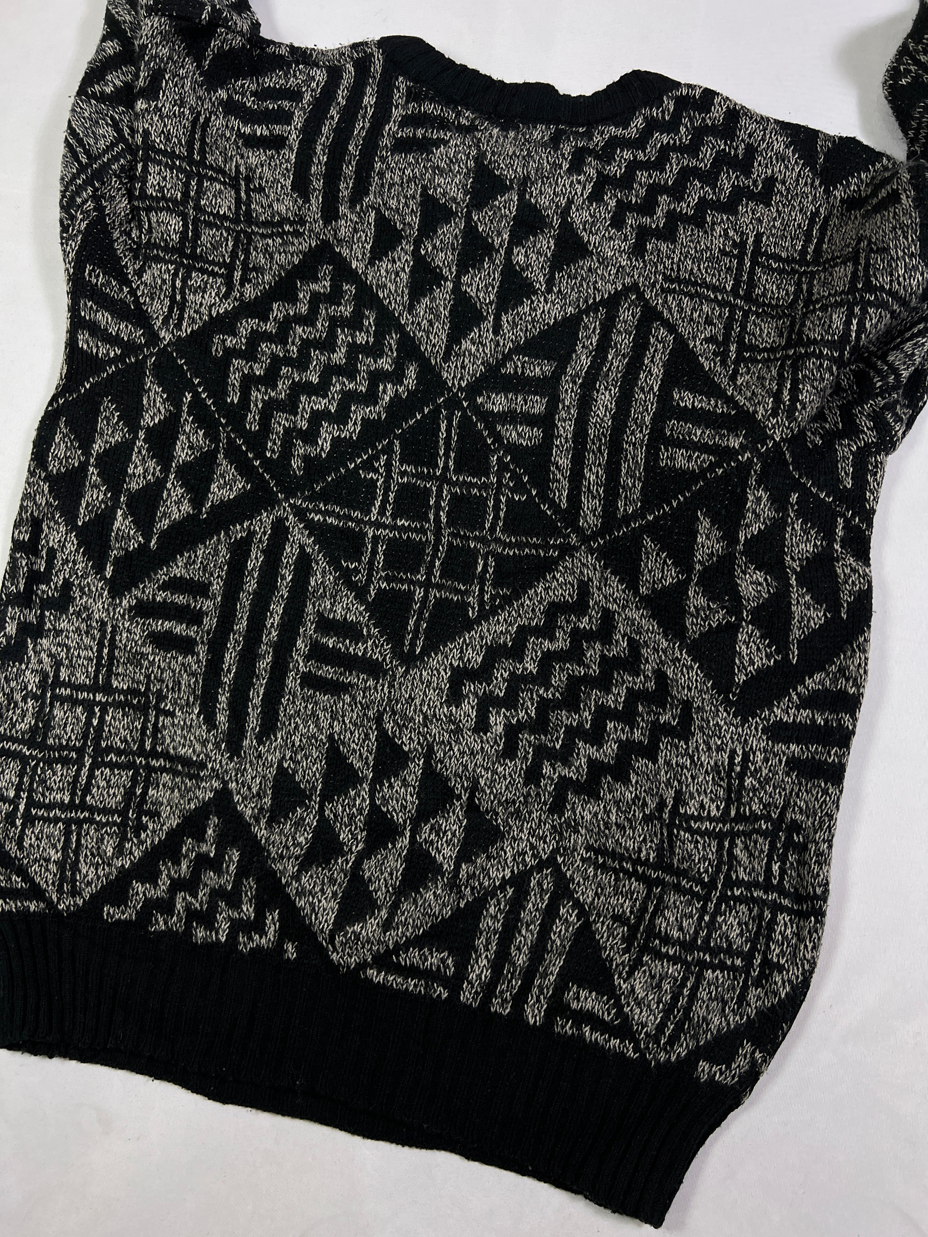 Matt Morgan Geometric Pattern Pullover