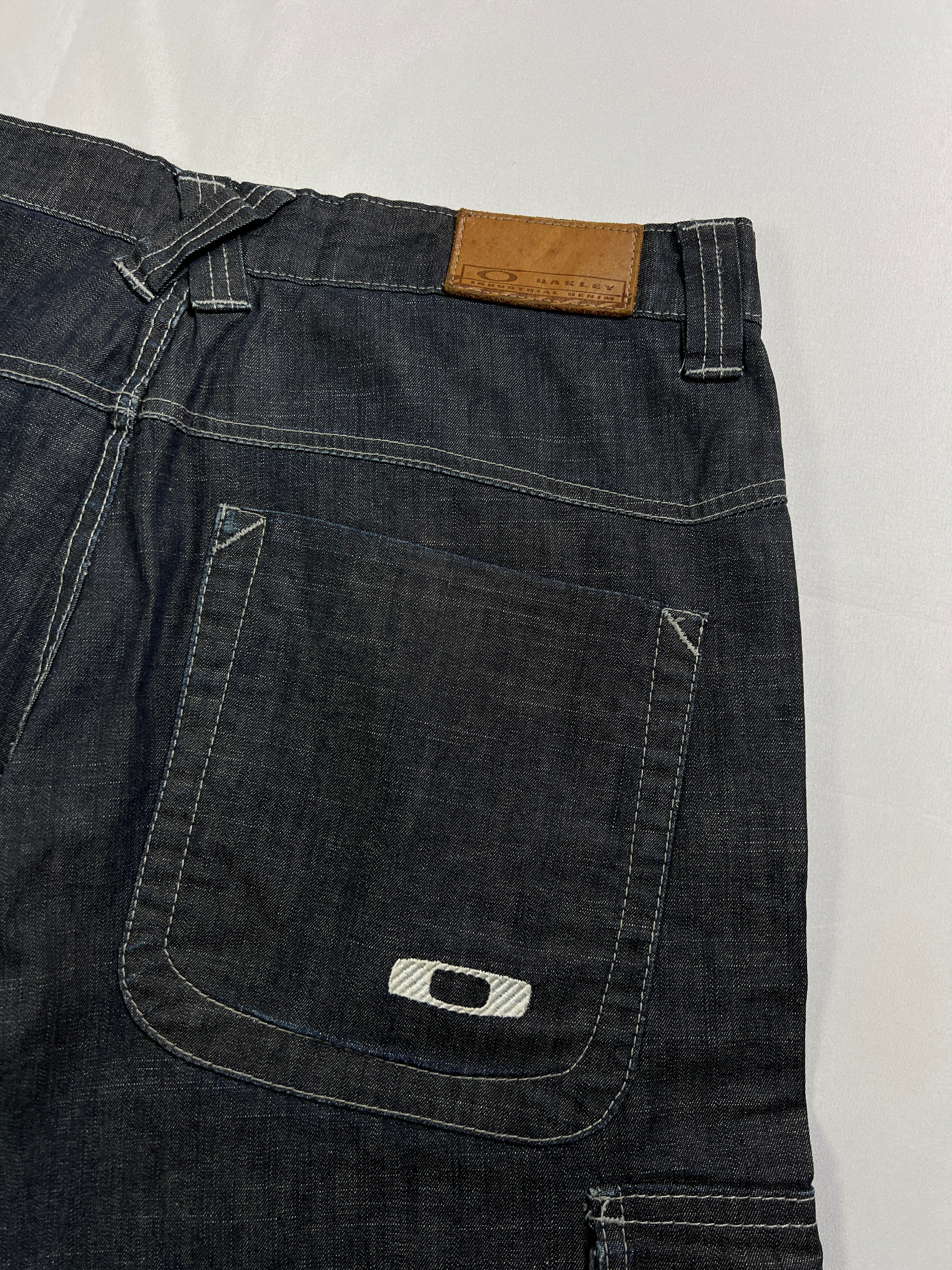 Oakley Cargo Loose Fit Shorts